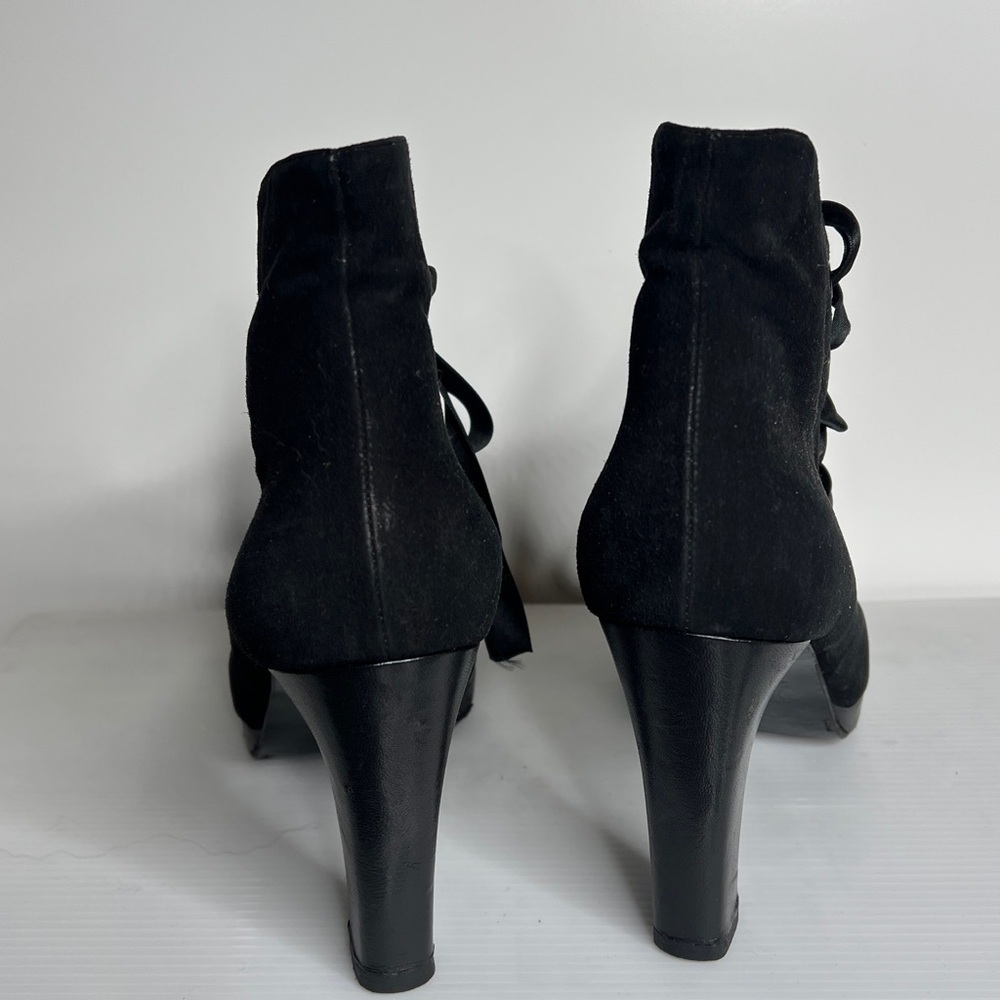 Yves Saint Laurent YSL Sz 9 Black Sude Silk Lace Up Ankle Heel Boots with Box - Picture 6 of 14
